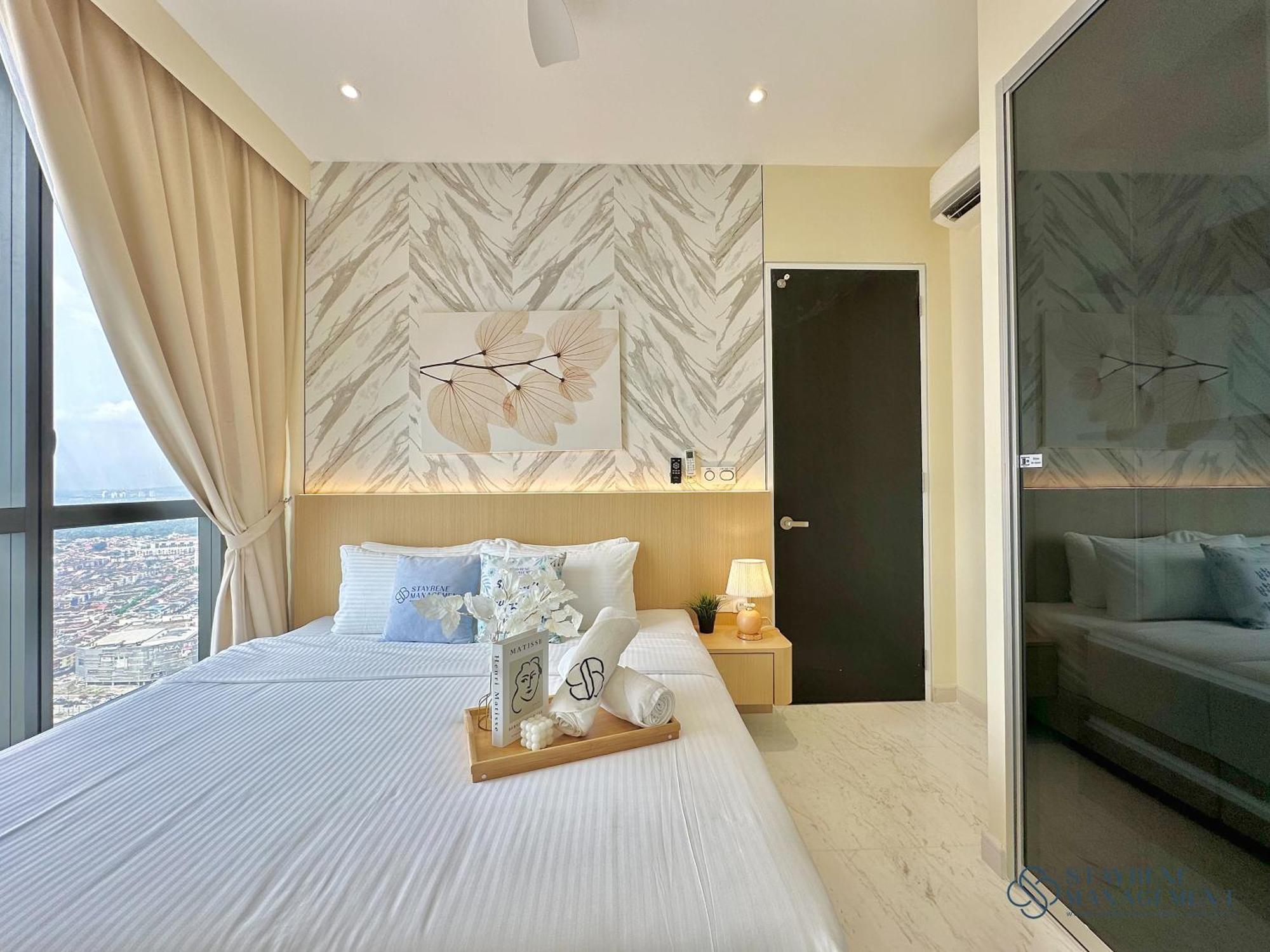 Apartemen Setia Sky 88 With Sunset View By Stayrene