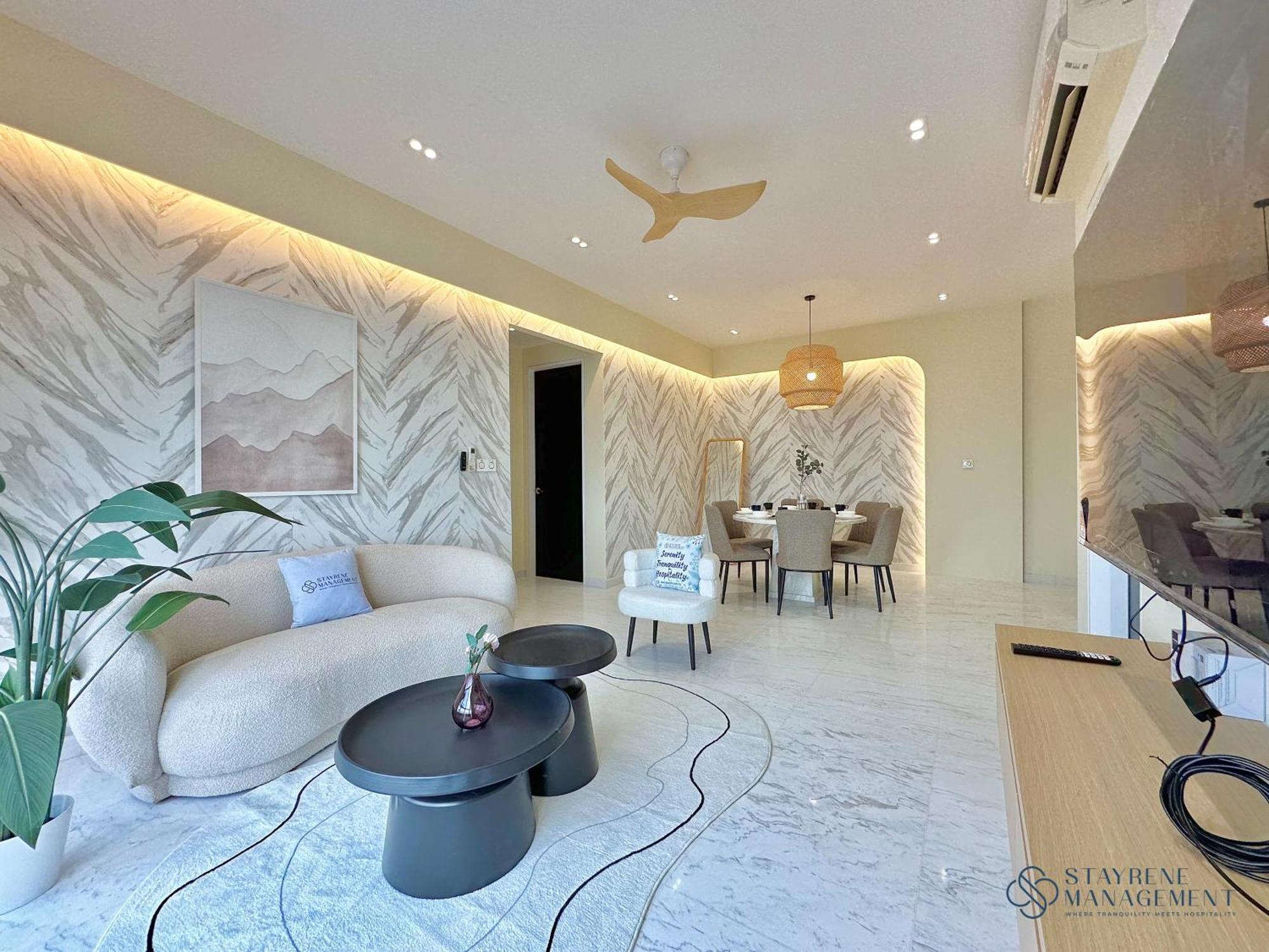 Apartemen Setia Sky 88 With Sunset View By Stayrene *