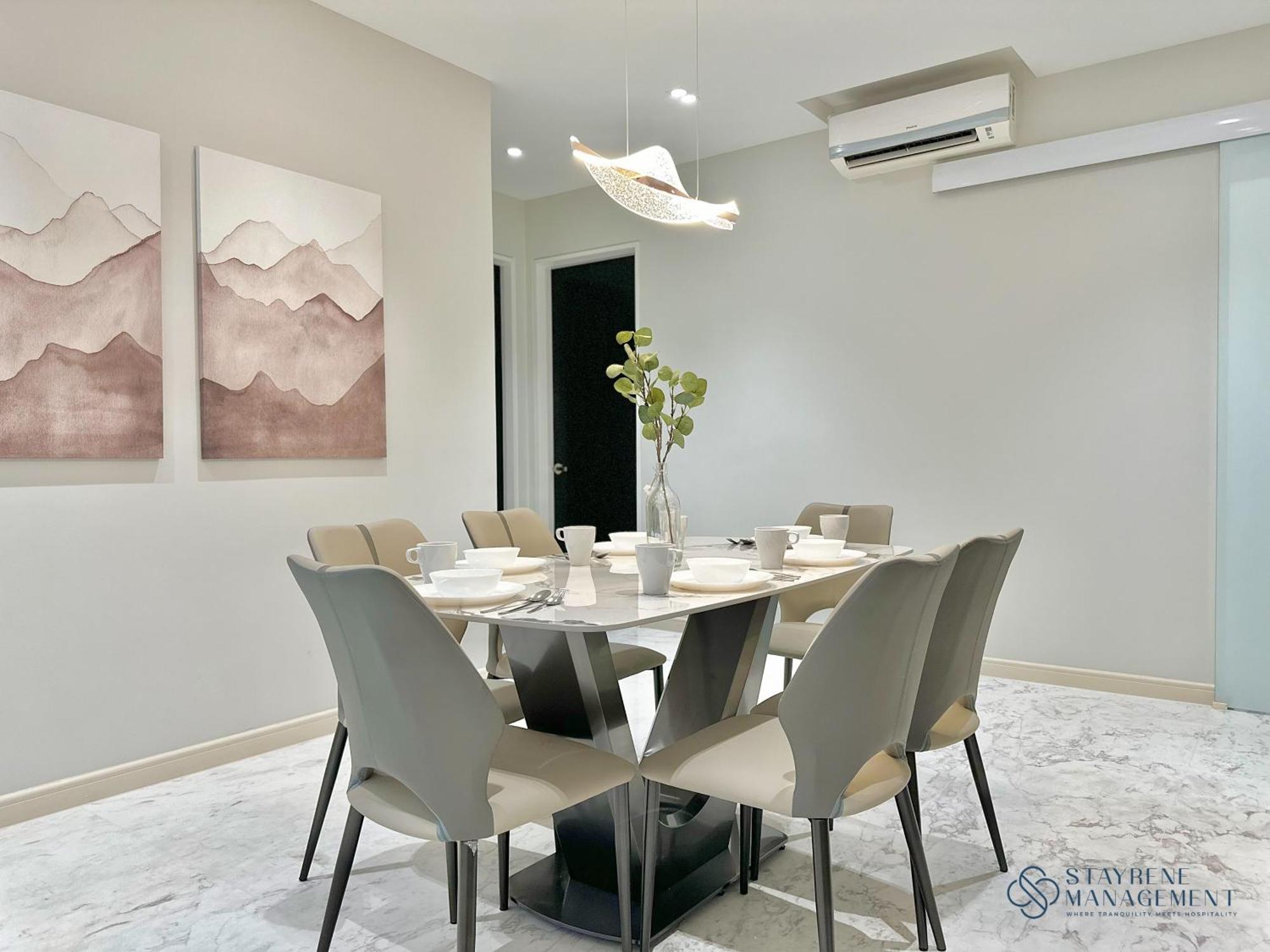 Apartemen Setia Sky 88 With Sunset View By Stayrene
