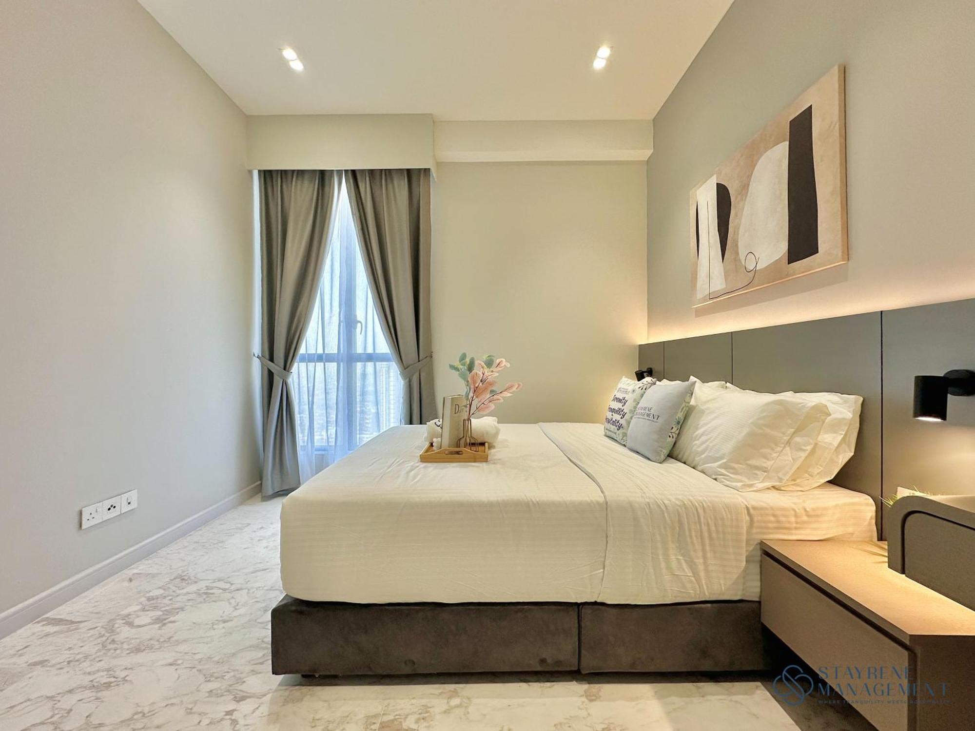 Apartemen Setia Sky 88 With Sunset View By Stayrene