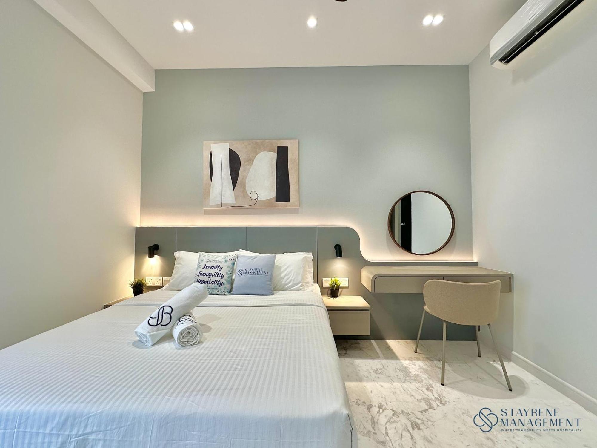 Setia Sky 88 With Sunset View By Stayrene Apartemen *