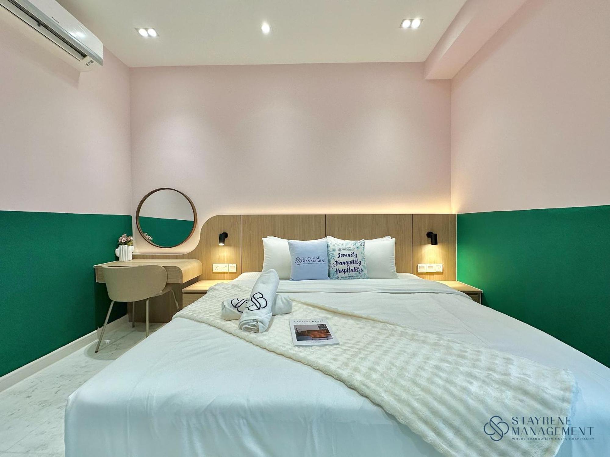 Setia Sky 88 With Sunset View By Stayrene Apartemen Johor Bahru